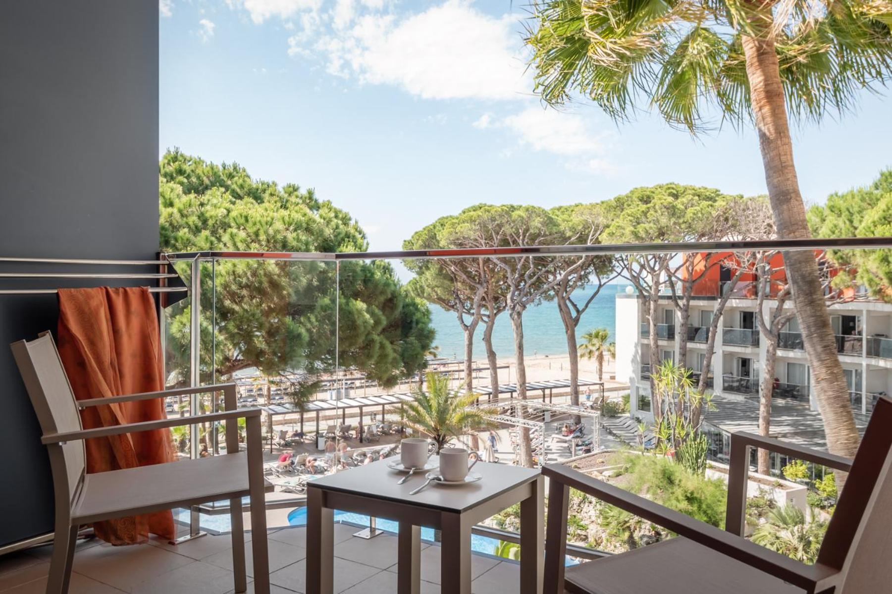Estival Centurion Playa Hotel Cambrils Exterior photo